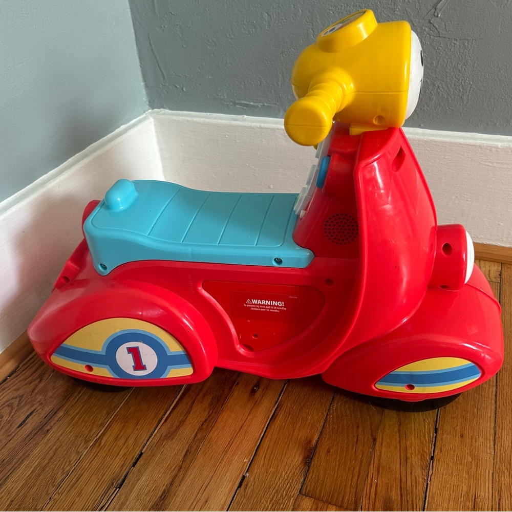 Red and Blue Ride-On Toy Car - Picture 6 of 13